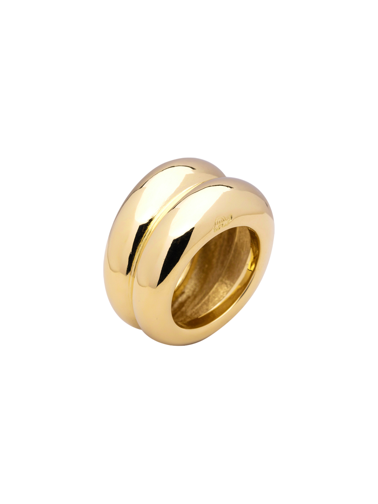 Large Nubo ring in 18k yellow gold